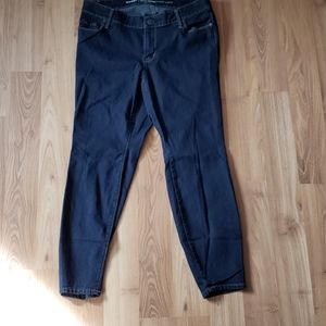 Old Navy Super Skinny Dark Wash Jeans